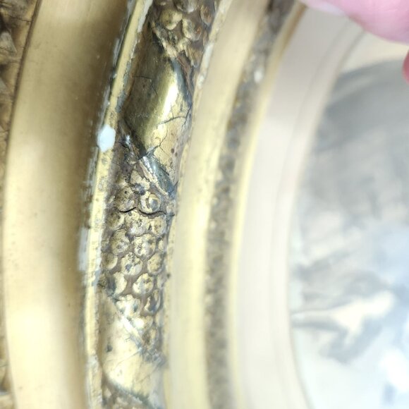 Antique oval picture and frame with information about family on back. - Picture 7 of 8